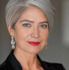 Ahora que soy madre sé bien -como todas las madres- que tu vida cambia  completamente una vez que nace tu hijo. Y también como muchas mamás, soy  una madre jefa del hogar