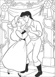 Princess ariel & prince eric coloring pages. Kleurplaat De Kleine Zeemeermin Ariel Danst Met Eric Prinses Kleurplaatjes De Kleine Zeemeermin Kleurboek