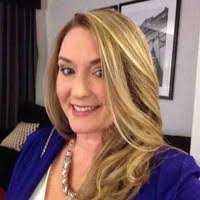 Amy Cerda's Instagram, Twitter & Facebook