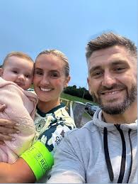 Mike Thomas (@mikeytccfc)