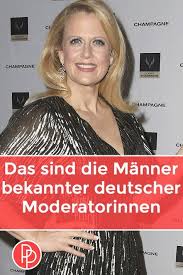 Vielleicht kann die moderatorin die situation vorallem wegen der erfolgreichen gruppenphase ihrer italiener so. Das Sind Die Manner Bekannter Deutscher Moderatorinnen Teil 1 Mutter Tochter Hochzeit Deutsche Moderatorin Italienische Schonheit