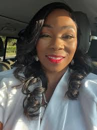 Denise Arceneaux's Instagram, Twitter & Facebook