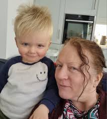 Hello, I'm Elaine and something to know about me is