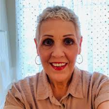 Cheryl Wedemeyer's Instagram, Twitter & Facebook