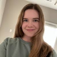 Danielle Milburn's Instagram, Twitter & Facebook