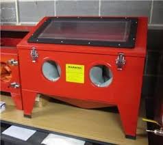 In use i get a small amount of leakage on the top gasket but i think i can. Sbc190 Bench Top Restoration Blasting Cabinet