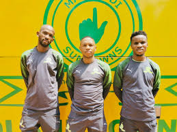 Diese statistik listet alle mitarbeiter, gegliedert nach ihrer funktion, von dem verein sundowns auf, die aktuell für den verein arbeiten. Mamelodi Sundowns Fc On Twitter Masandawana Let S Send A Big Congratulations To Our Players For Making The Bafana Bafana Squad Andile Jali Themba Zwane And Mosa Lebusa Have All Made The