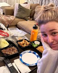 Haley Epstein, BSW (@hay_itsoktonotbeok) • Instagram photos and videos