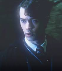 Tom Riddle Ne Tepki Verir
