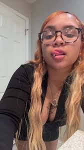 Kerri Rector's Instagram, Twitter & Facebook