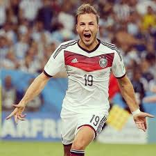 Mario Gotze Fussballspieler Mario Dfb