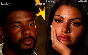 Love Island USA' Stars Huda Mustafa & Chris Seeley Shock Viewers with Their  Decision During Season 7 Finale (Spoiler)