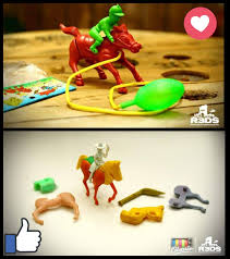 Y si hablamos de Juguetes de caballitos retro ustedes... ¿Cuál recuerdan?  Ambos funcionaban sin baterías jaja🐎🐴 reacciona por tu favorito (imágenes  cortesía de La Colección)