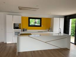 Laforet Immobilier En 2020 Achat Maison Cuisine Moderne Hotte Suspendue