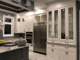 Give Your Kitchen An Added Touch Of Elegance And Make You Love Where You Live Call Us On 905 673 2872 Toda In 2020 Kitchen Remodel Kitchen Renovation Kitchen Cabinets