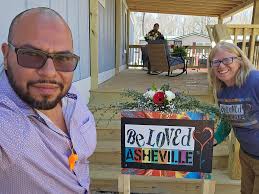 Rebel soulmates fight for liberation