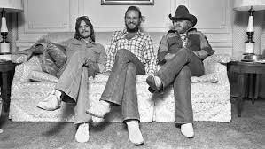Initially rooted in blues , the band's style has evolved throughout their career, with a signature sound based on gibbons' blues guitar style and the rhythm section. Zz Top Before The Beards Considerable