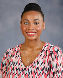 Simone Barrett's Instagram, Twitter & Facebook