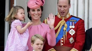 What are wills' and kates' children's full names and titles? Prince William Kate Middleton Expecting Third Child Says Kensington Palace Lifestyle Dw 04 09 2017