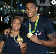 Boxing took a significant downturn in france over a decade ago when premium television channel canal+ stopped broadcasting the sport. Estelle Mossely Et Tony Yoka Gros Decouverts Pour Le Couple De Boxeurs Purepeople