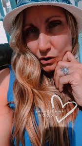 Men are like pantyhose—look good at first, but one snag and it’s downhill  from there.”✨ Choose wisely, Queens. Most are sheer nonsense, but the right  one will hold you up in all the right places. ...