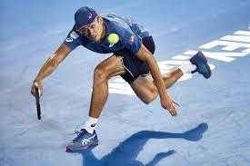 At the age of five, alex moved to alicante where he split time growing up between australia and spain. Alex De Minaur Im Portrat Einer Wie Hewitt Tennis Magazin