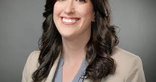 Kim Logue's Instagram, Twitter & Facebook