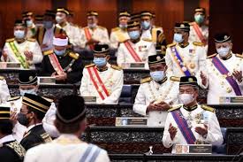Kedudukan parti mengikut kerusi parlimen bagi : 114 Ahli Parlimen Duduk Di Blok Kerajaan 107 Di Blok Pembangkang