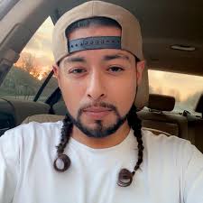 Adin Ross Gets Blackjack Dealer Fired On Stream After She Messed Up His  Cards Losing Him $15,000! Thoughts?? Video linked in the comments 🎥📌