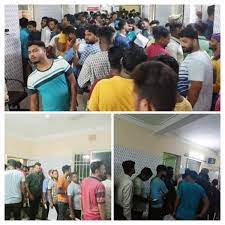 Vaibhav Vishal on X: People lined up to donate blood at Balasore, Odisha.  Wonder how many of them are Mangliks, whether they support same sex  marriage or not and what religion do