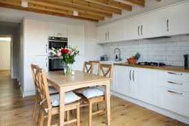 They'll fall in love with these it can be hard to make the same kitchen and dinner table you're always sitting at feel special. 75 Beautiful Country Kitchen Diner Ideas Designs May 2021 Houzz Uk