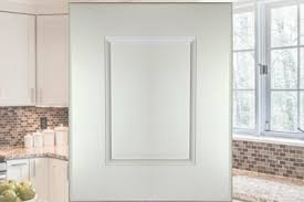 soft shaker white cabinets