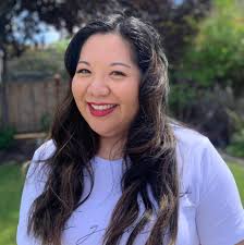 What are some tips for attending a Valkyries game at Chase Center?