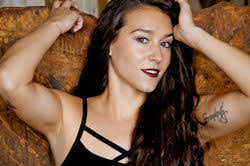 Leanne Pearson's Instagram, Twitter & Facebook