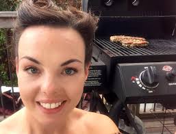 What are some anniversary gift ideas for my husband?