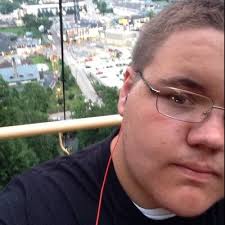 Ryan DeCamp (@blabla524)