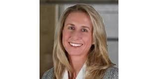 Kim Pettigrew's Instagram, Twitter & Facebook