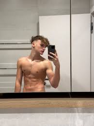 NOVINHO DOTADO 40K @privacydomlk - Twitter Profile | Sotwe