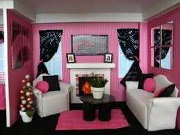 Barbie Living Room Over The Apple Tree Blog Diy Barbie House Barbie Room Diy Barbie Furniture
