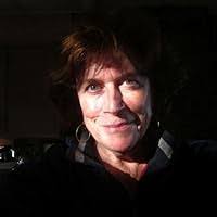 Laura Lamont's Instagram, Twitter & Facebook