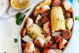 We even have cajun and creole recipes straight from culinary legend leah chase herself. 12 Creole Dinner Recipes To Spice Up Your Life Brit Co