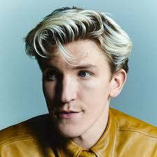 the way Maroon is reserved for only Aemond...