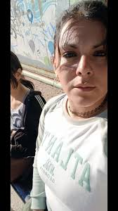 Momentos divertidos entre madre e hijo en TikTok