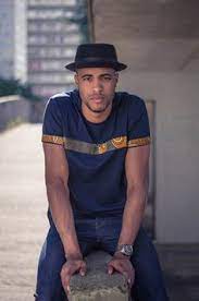 Portrait garçon européen aux yeux verts. 75 Idees De Modeles Hommes Tenue Homme Tenue Africaine Pour Homme Vetement Africain Homme