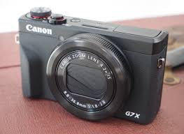 Best Camera For Vlogging Best Vlogging Cameras 2019 Ephotozine