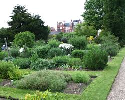 Of course, a pool is a must have during these hot days but if you are planning a garden party or a calm meal outdoors with your family, you'll. Physic Garden Wikipedia