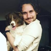 80+ profilů „Witherow“