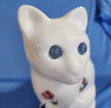 Vtg Ceramic White Kitty Cat Art Elpa Alcobaca Portuguese Hand Painted  Flowers