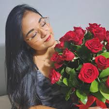 Reyna Cisneros (@reynaecisneros) • Instagram photos and videos