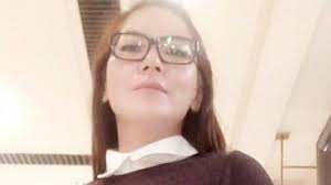Anak tiri yang tiap hari bergenjotan dengan ibu tirinya. Dtg98ndytm0rhm
